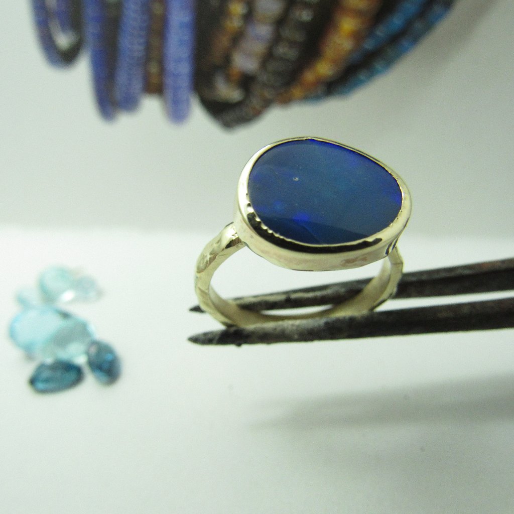 Australian Opal Ring. 14k Solid Yellow Gold Ring.